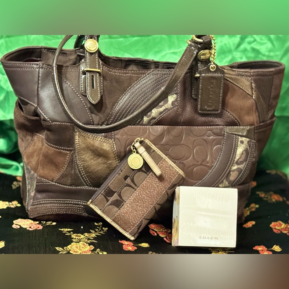 🍂 I’m ready for Autumn Coach Game 🍂-25 entries for a chance to get 1 of 3 items!
